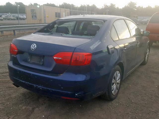 3VW1K7AJ3EM359729 - 2014 VOLKSWAGEN JETTA BASE 蓝色 照片 4