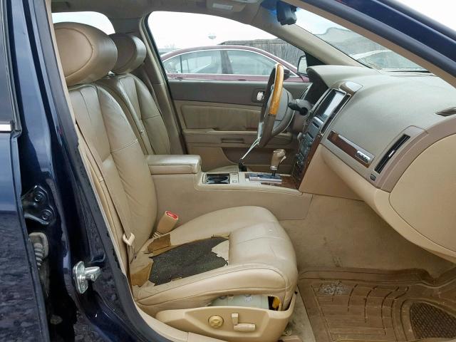 1G6DW677050229116 - 2005 CADILLAC STS BLUE photo 5