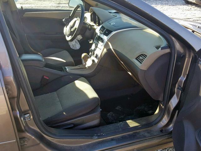 1G1ZB5E02CF207149 - 2012 CHEVROLET MALIBU LS GRAY photo 5