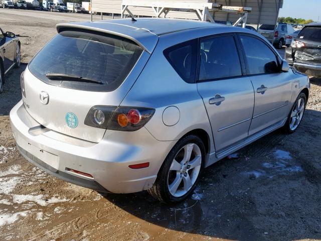 JM1BK143761402940 - 2006 MAZDA 3 HATCHBAC SILVER photo 4