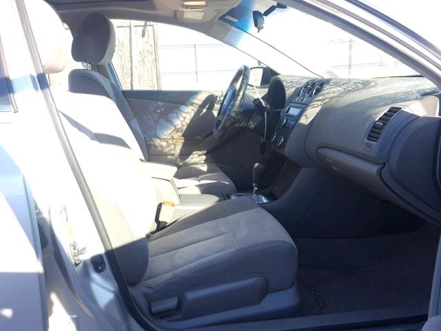 1N4BL21E28C142663 - 2008 NISSAN ALTIMA 3.5 SILVER photo 5