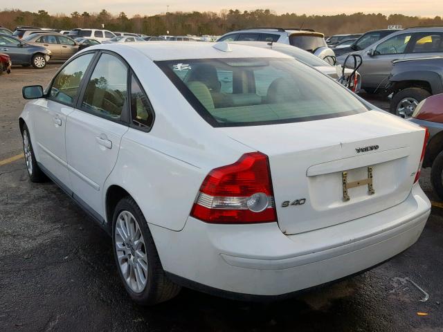 YV1MS382052083017 - 2005 VOLVO S40 2.4I WHITE photo 3