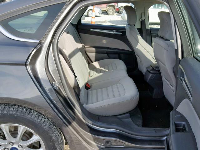 3FA6P0G72FR244675 - 2015 FORD FUSION S GRAY photo 6