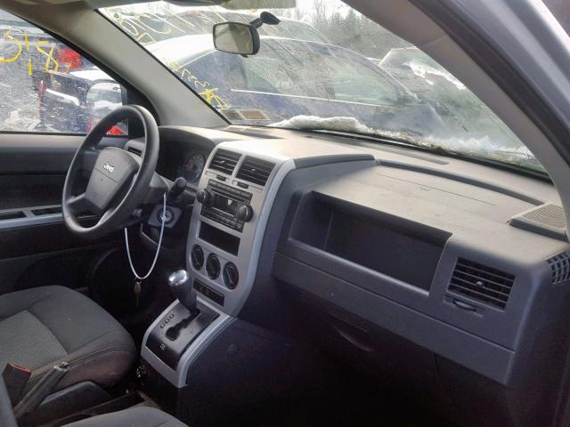 1J8FF47W98D744042 - 2008 JEEP COMPASS SP 灰色 照片 9