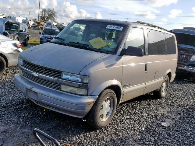 1GNDM19W0YB168876 - 2000 CHEVROLET ASTRO GRAY photo 2