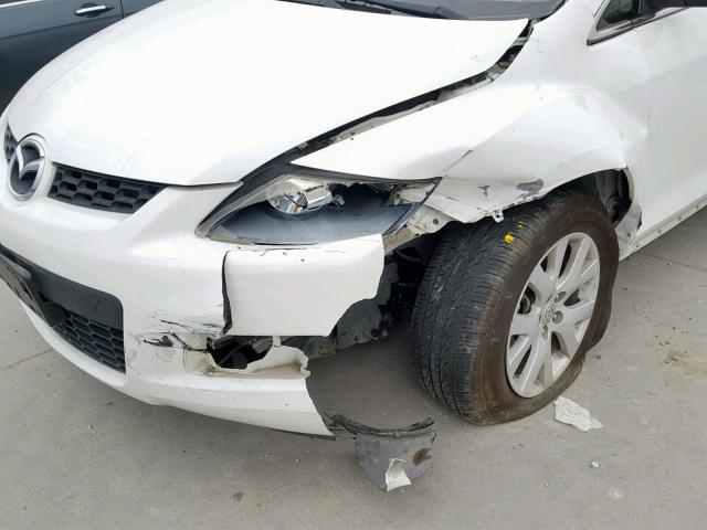 JM3ER293380182087 - 2008 MAZDA CX-7 WHITE photo 9