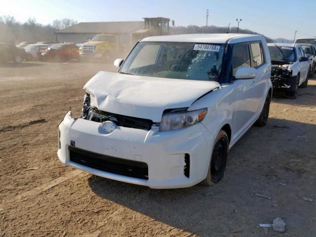 JTLZE4FEXFJ075766 - 2015 TOYOTA SCION XB Ақ фото 2