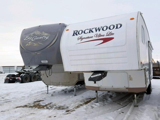 004X4FRLD21820570 - 2007 ROCK TRAILER WHITE photo 2