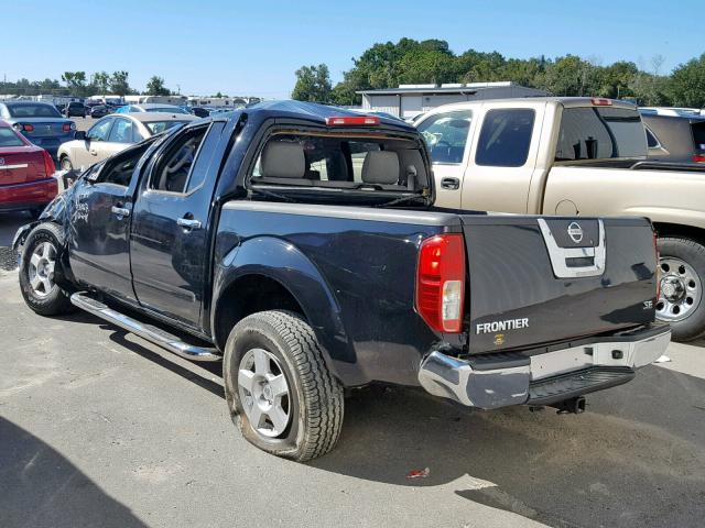 1N6AD07U26C447080 - 2006 NISSAN FRONTIER C BLACK photo 3