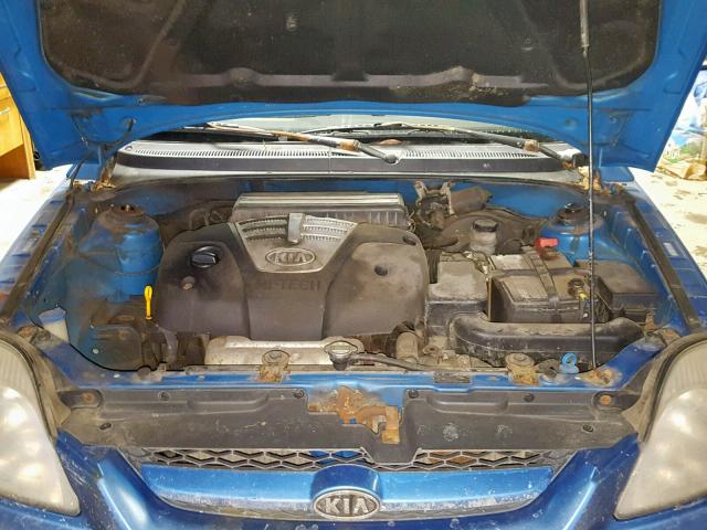 KNADC125236251916 - 2003 KIA RIO BLUE photo 7