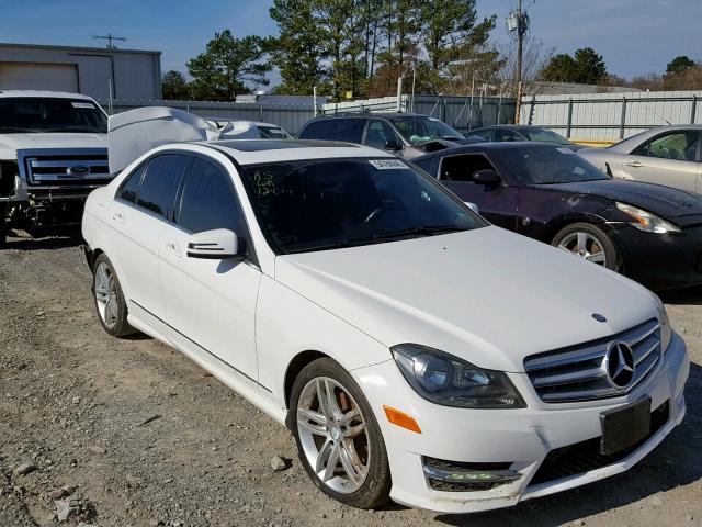 WDDGF4HB5DR273372 - 2013 MERCEDES-BENZ C 250 WHITE photo 1