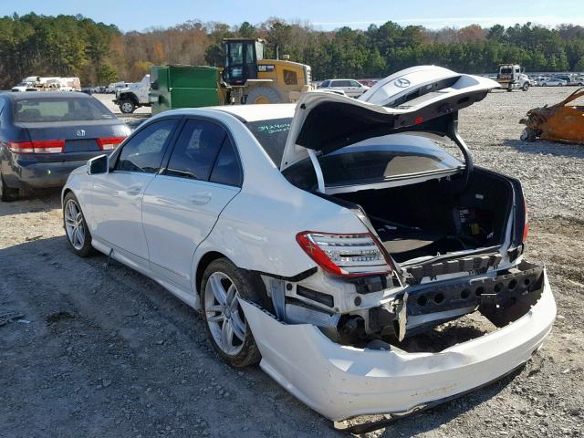 WDDGF4HB5DR273372 - 2013 MERCEDES-BENZ C 250 WHITE photo 3