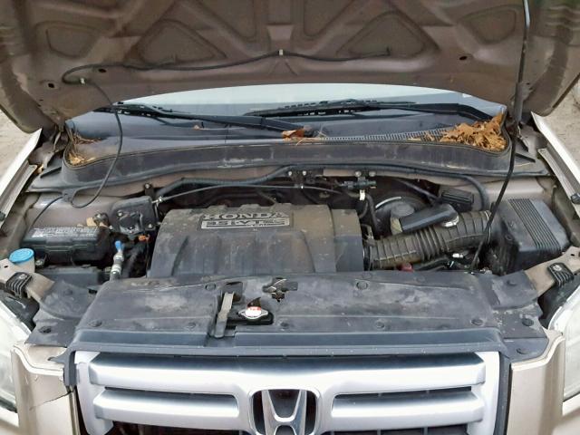 5FNYF28116B040592 - 2006 HONDA PILOT LX GOLD photo 7