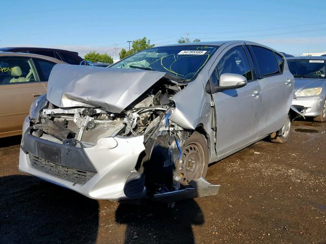 JTDKDTB35G1125814 - 2016 TOYOTA PRIUS C SILVER photo 2