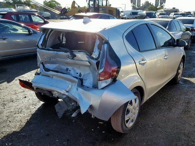 JTDKDTB35G1125814 - 2016 TOYOTA PRIUS C SILVER photo 4