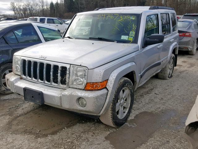 1J8HG48K88C166734 - 2008 JEEP COMMANDER GRAY photo 2