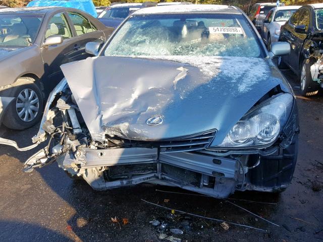 JTHBF30G320086802 - 2002 LEXUS ES 300 BLUE photo 9