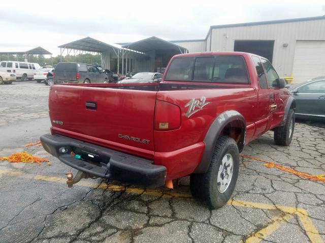 1GCCT19W828254920 - 2002 CHEVROLET S TRUCK S1 RED photo 4