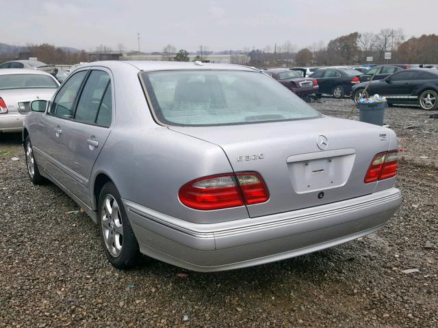 WDBJF65J02B433265 - 2002 MERCEDES-BENZ E 320 SILVER photo 3