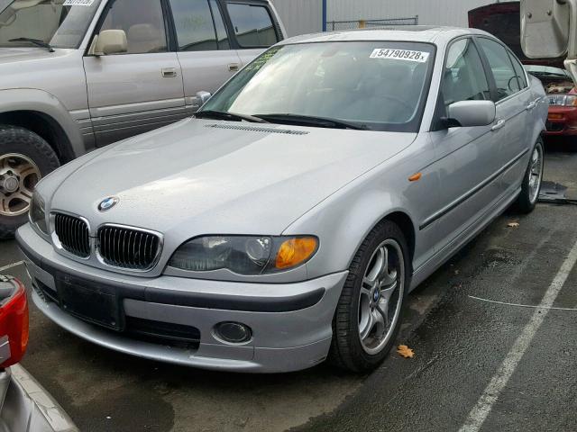 WBAEV53455KM40940 - 2005 BMW 330 I WHITE photo 2