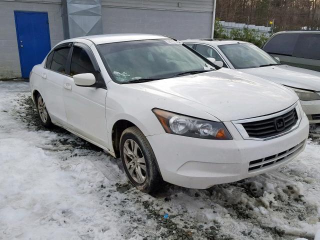 1HGCP26468A024910 - 2008 HONDA ACCORD LXP WHITE photo 1