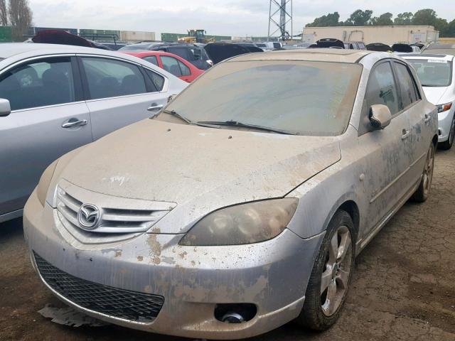 JM1BK343351258300 - 2005 MAZDA 3 HATCHBAC SILVER photo 2