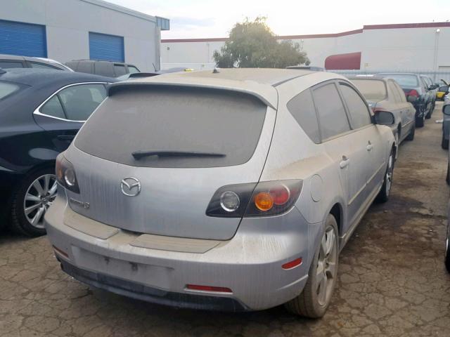 JM1BK343351258300 - 2005 MAZDA 3 HATCHBAC SILVER photo 4