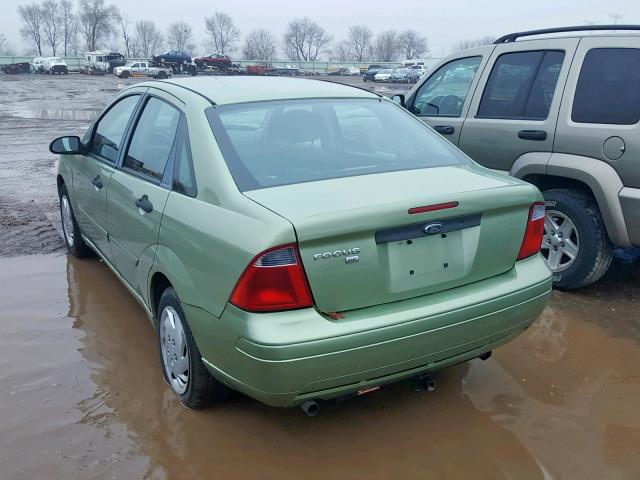 1FAFP34N97W235829 - 2007 FORD FOCUS ZX4 GREEN photo 3