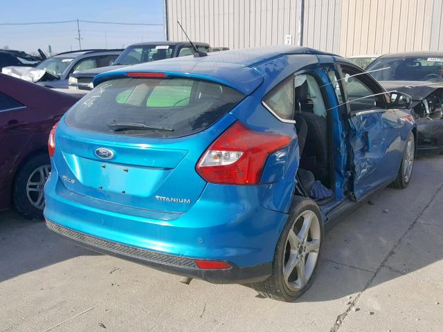 1FAHP3N26CL311144 - 2012 FORD FOCUS TITA BLUE photo 4