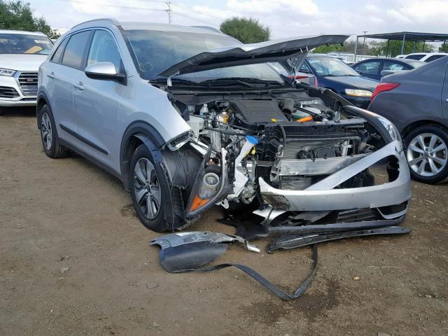 KNDCB3LCXJ5132752 - 2018 KIA NIRO FE SILVER photo 1