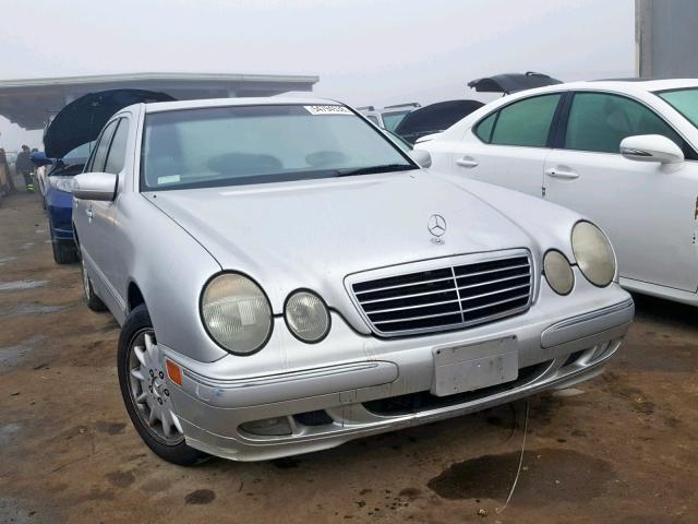 WDBJF65J6YB037477 - 2000 MERCEDES-BENZ E 320 SILVER photo 1