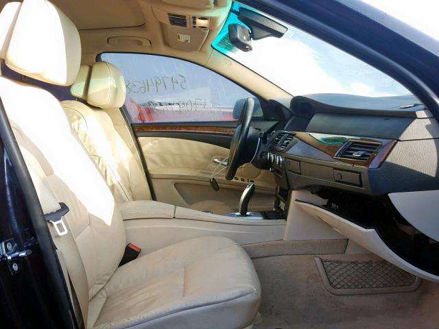 WBANV13538CZ58223 - 2008 BMW 528 XI BLUE photo 5