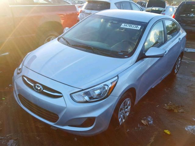 KMHCT4AE3HU315672 - 2017 HYUNDAI ACCENT SE SILVER photo 2