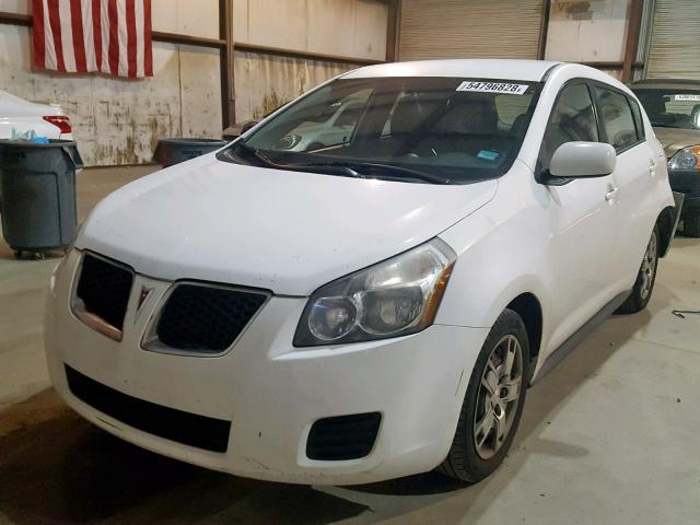 5Y2SP670X9Z446341 - 2009 PONTIAC VIBE WHITE photo 2