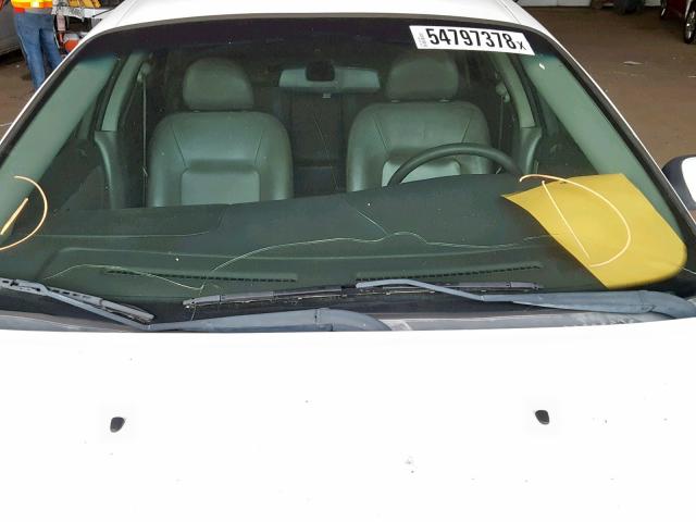 1FAFP55SX2G153501 - 2002 FORD TAURUS SES WHITE photo 9