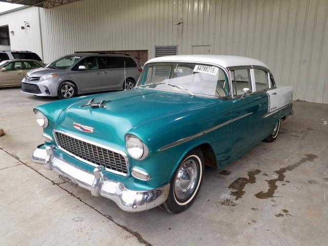 C55B193364 - 1955 CHEVROLET SEDAN TURQUOISE photo 2