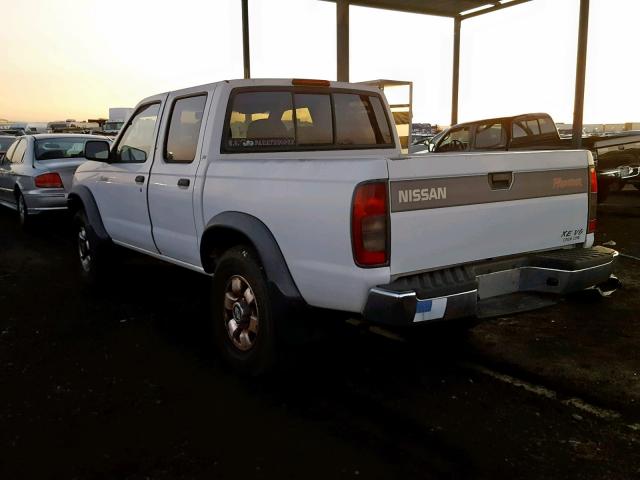 1N6ED27T5YC377033 - 2000 NISSAN FRONTIER C WHITE photo 3