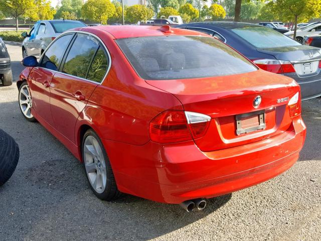 WBAVB33586PS13168 - 2006 BMW 330 I RED photo 3