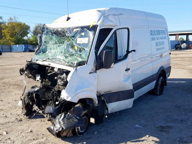 WD3PE7DC1E5900049 - 2014 MERCEDES-BENZ SPRINTER 2 WHITE photo 2