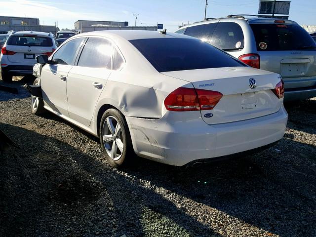 1VWBN7A39DC124538 - 2013 VOLKSWAGEN PASSAT SE WHITE photo 3