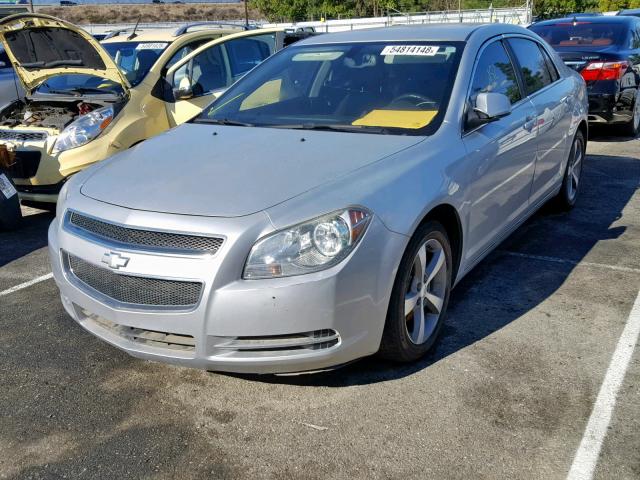 1G1ZJ57B19F120319 - 2009 CHEVROLET MALIBU 2LT SILVER photo 2