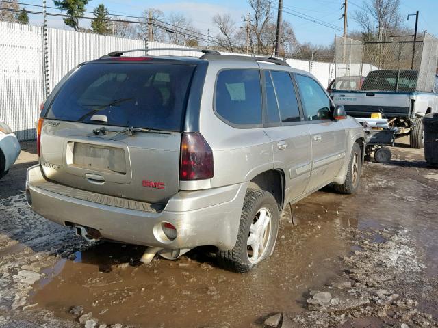 1GKDT13SX22111467 - 2002 GMC ENVOY GRAY photo 4