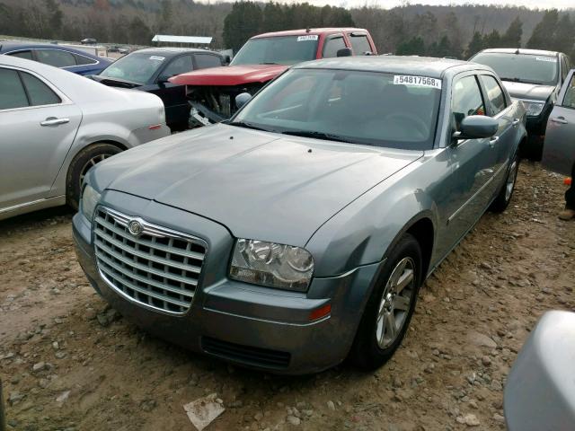 2C3LA43R47H860182 - 2007 CHRYSLER 300 GRAY photo 2