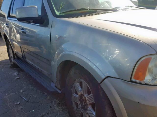 5LMFU27R44LJ14417 - 2004 LINCOLN NAVIGATOR 米色 照片 9