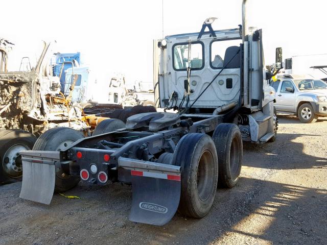 3AKJGEDV7ESFT4380 - 2014 FREIGHTLINER CASCADIA 1 WHITE photo 4