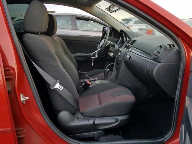 JM1BK143641125985 - 2004 MAZDA 3 HATCHBAC RED photo 5