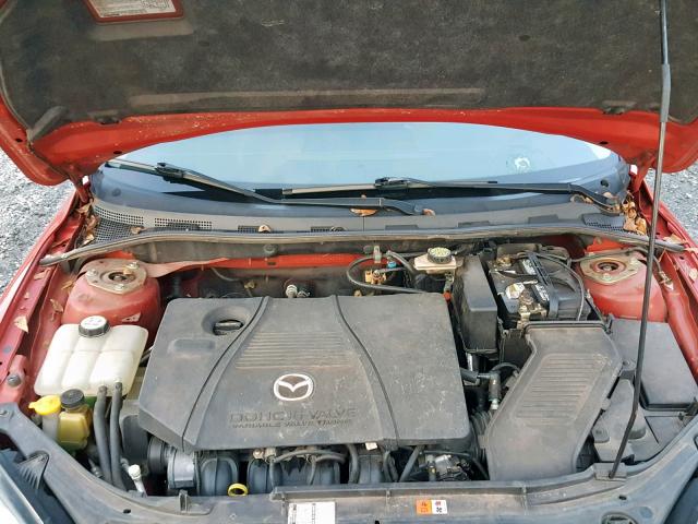 JM1BK143641125985 - 2004 MAZDA 3 HATCHBAC RED photo 7