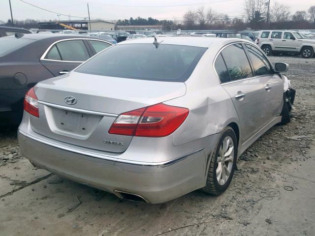 KMHGC4DD6CU174853 - 2012 HYUNDAI GENESIS 3. SILVER photo 4