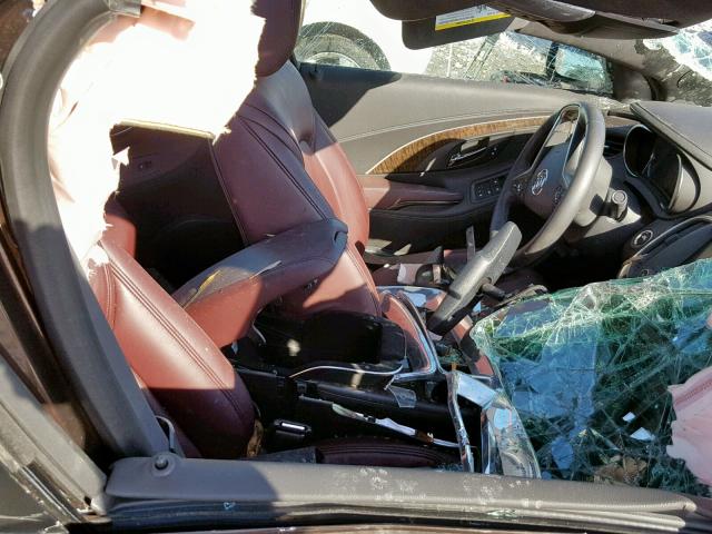 1G4GF5G33GF126477 - 2016 BUICK LACROSSE P BLACK photo 5