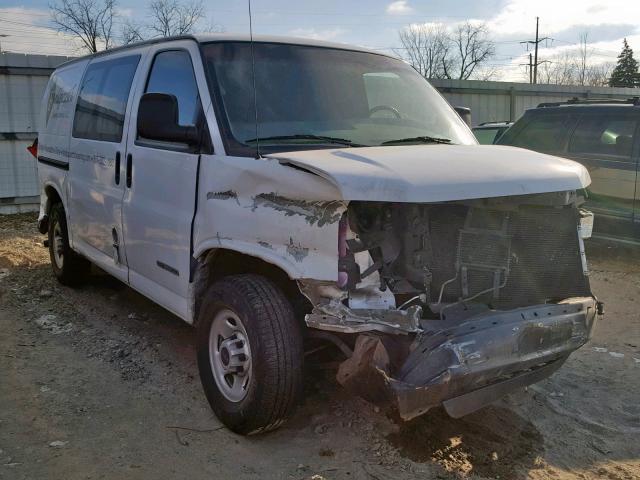 1GTHG35U251184676 - 2005 GMC SAVANA G35 WHITE photo 1